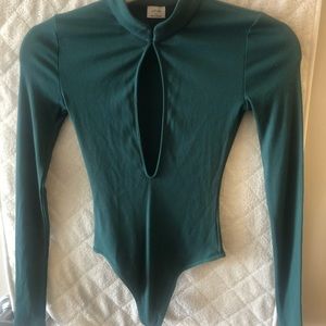 Wilfred green key hole long sleeve bodysuit